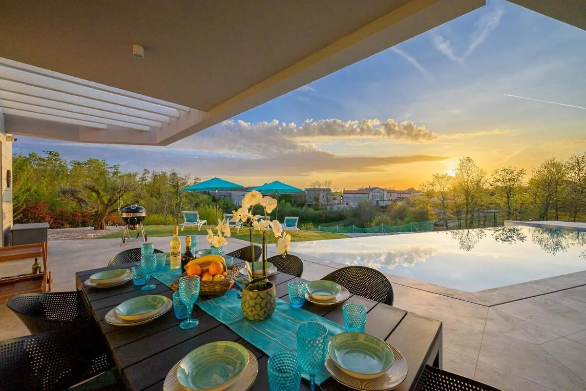 Villa Tiffany By Istrialux Peresiji 0*,  Chorwacja
